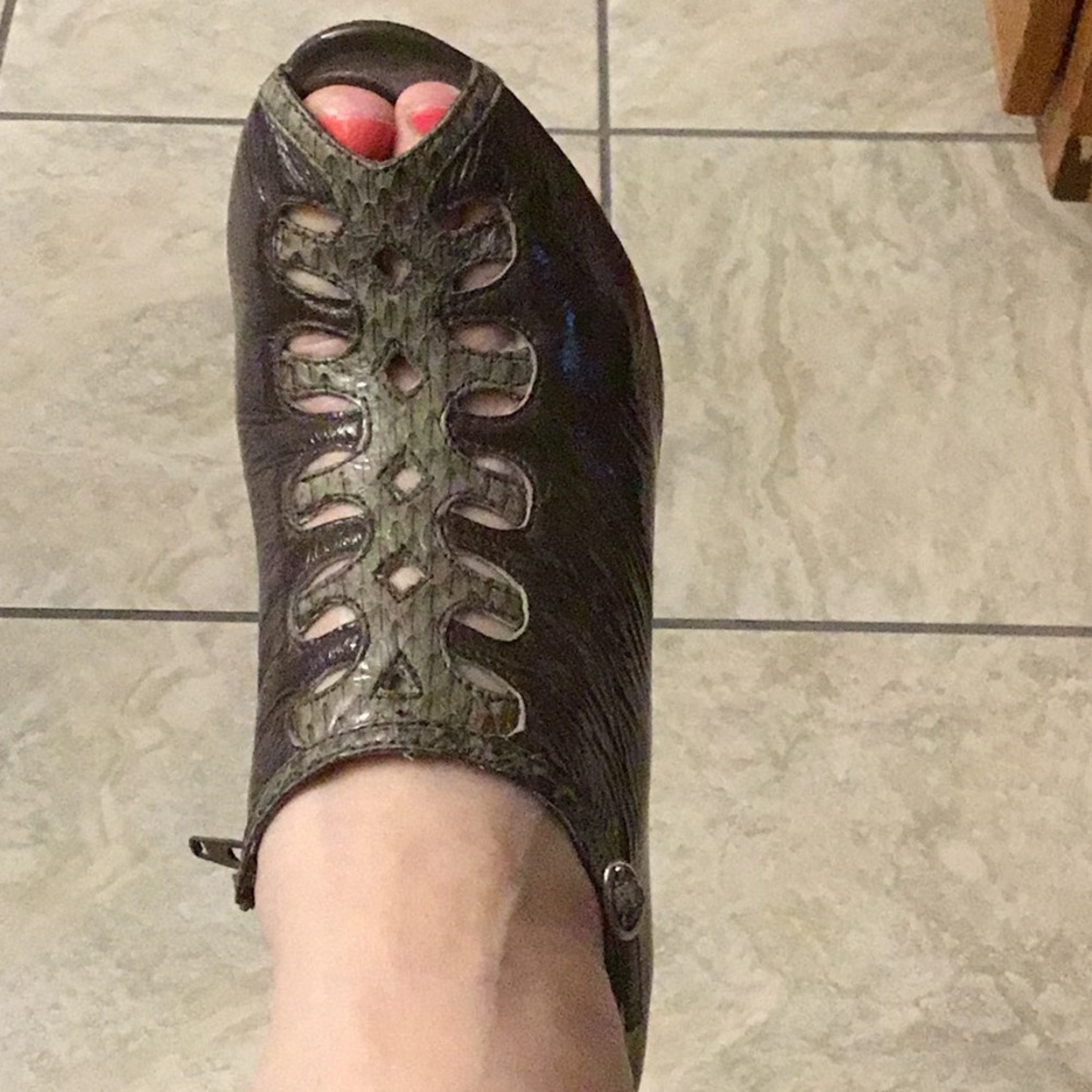 Sam Edelman Heals - Picture 6 of 8